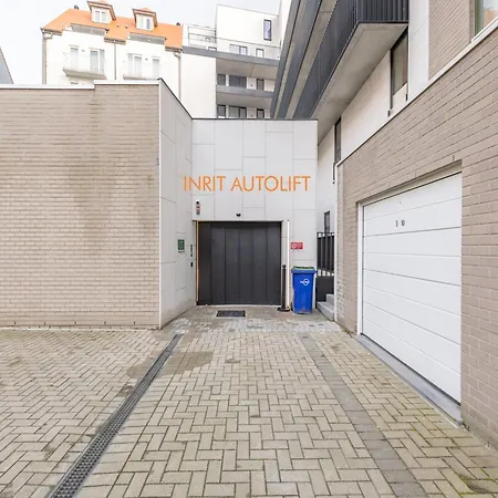 In Belgium Near Marina Nieuwpoort, Cleaning Included Nieuwpoort